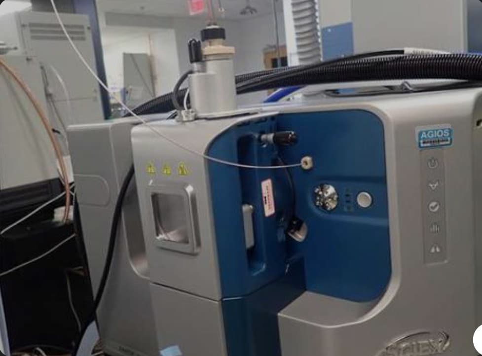 Listing product image 1 of 2