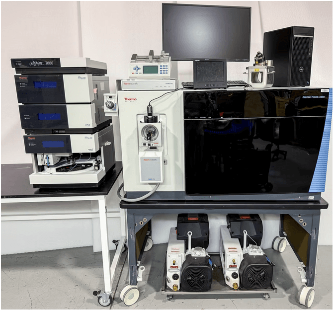 Listing product image 1 of 3